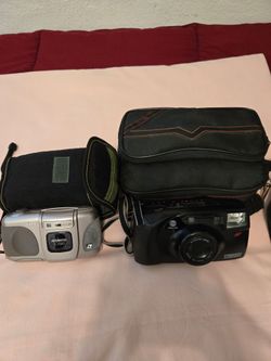 Kodak Minolta Cameras Lot of 2