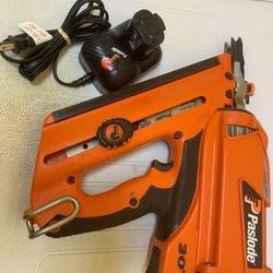 Paslode CF325XP Lithium-Ion 30° Cordless Framing Nailer 