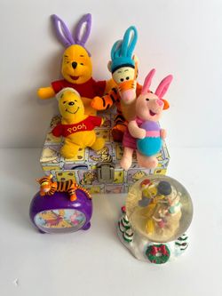 Disney Winnie the Pooh Tigger Piglet Easter Plush Snow Globe Alarm Clock Lot