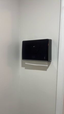 Black Wall-Mounted Paper Towel Dispenser – Commercial Restroom