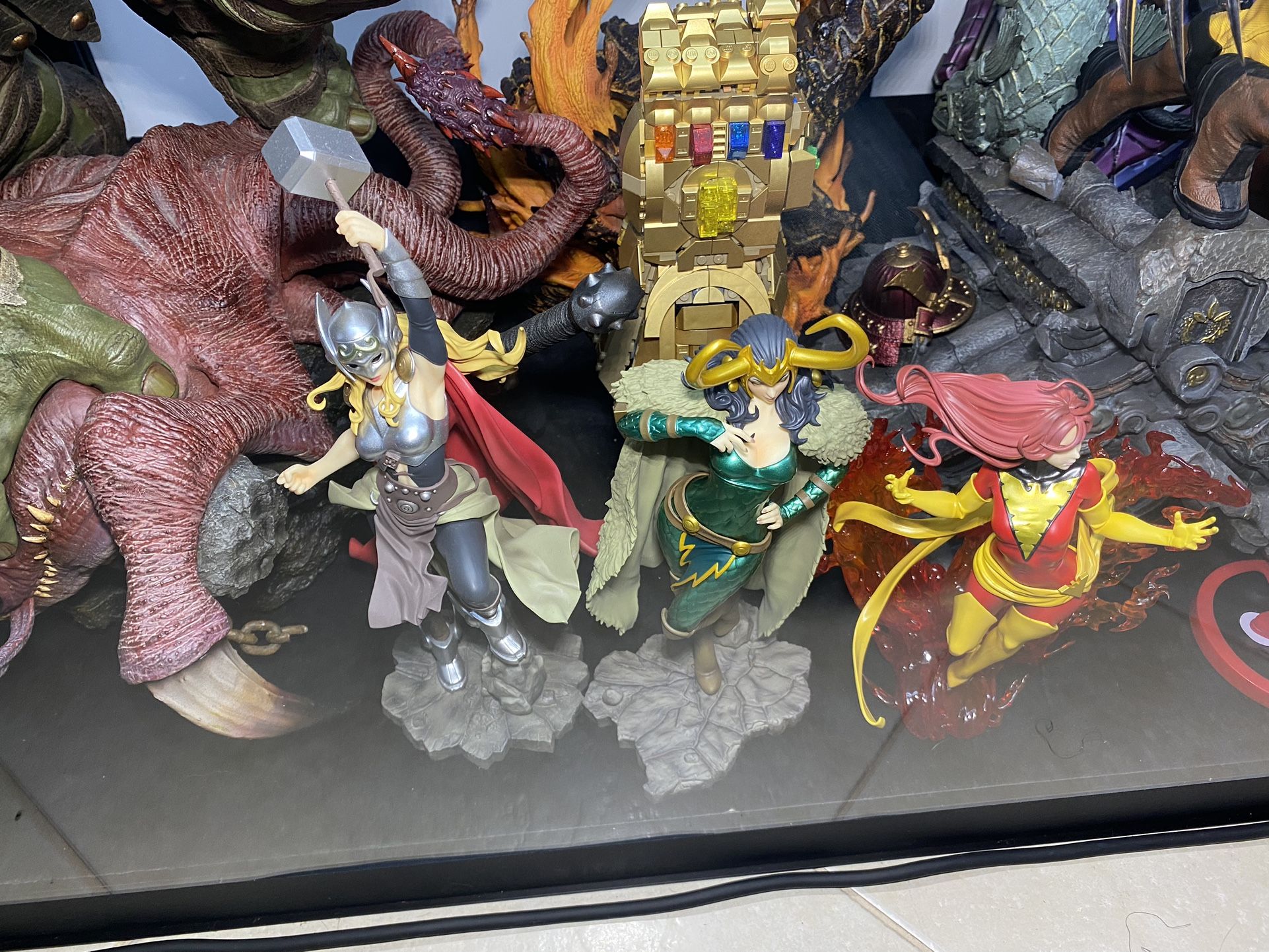 Kotobukiya Thor and Loki 1/7