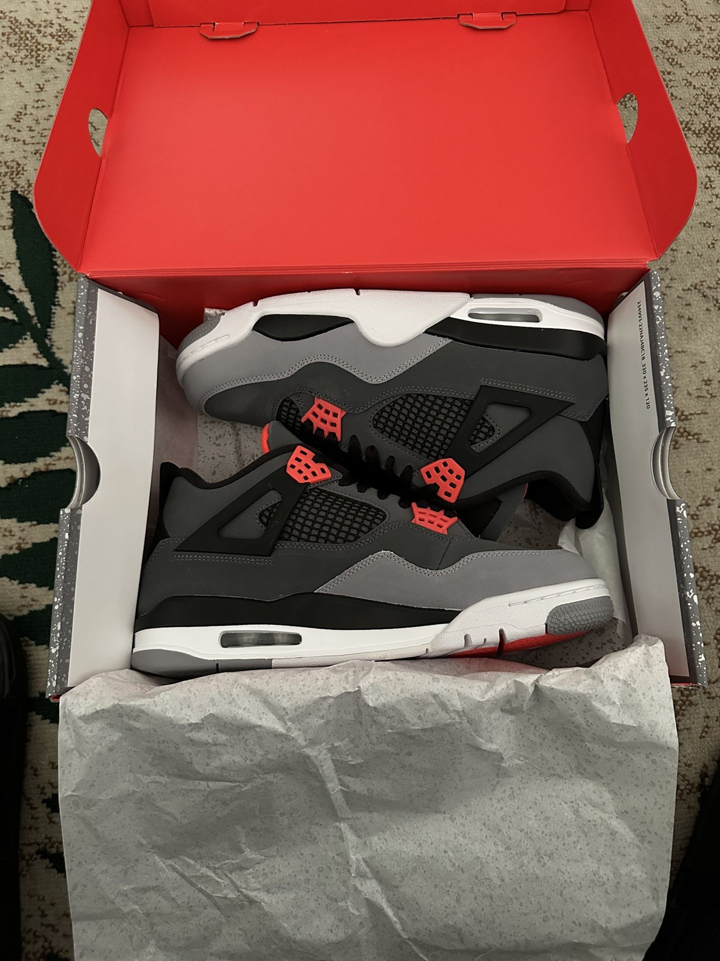 Air Jordan Retro 4
