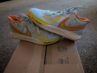 Brand New Kyrie Irving Basket Ball Shoes No Box
