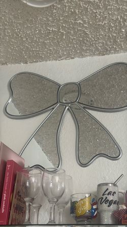 Mirror bow