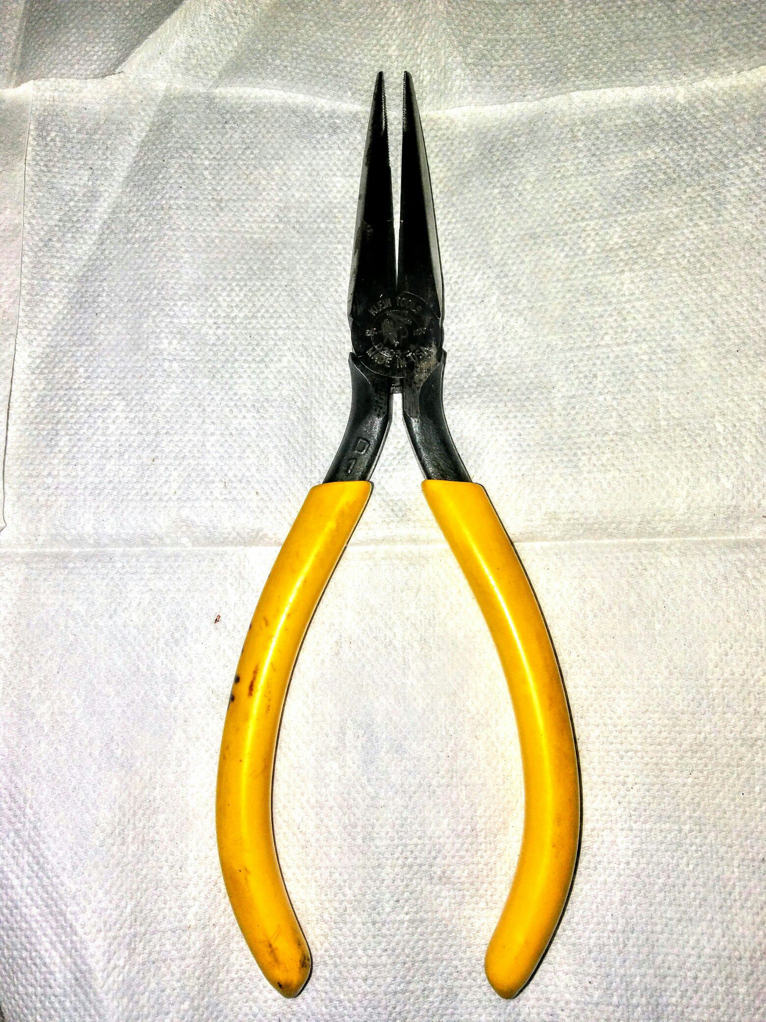 Klein Tools 6" Side Cutting Long Nose Pliers