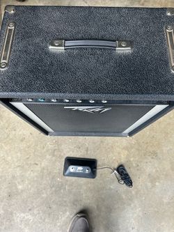 Peavey TKO 65 solid-state combo bass amplifier excellent condition