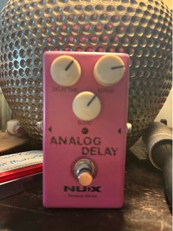 NUX analog delay pedal