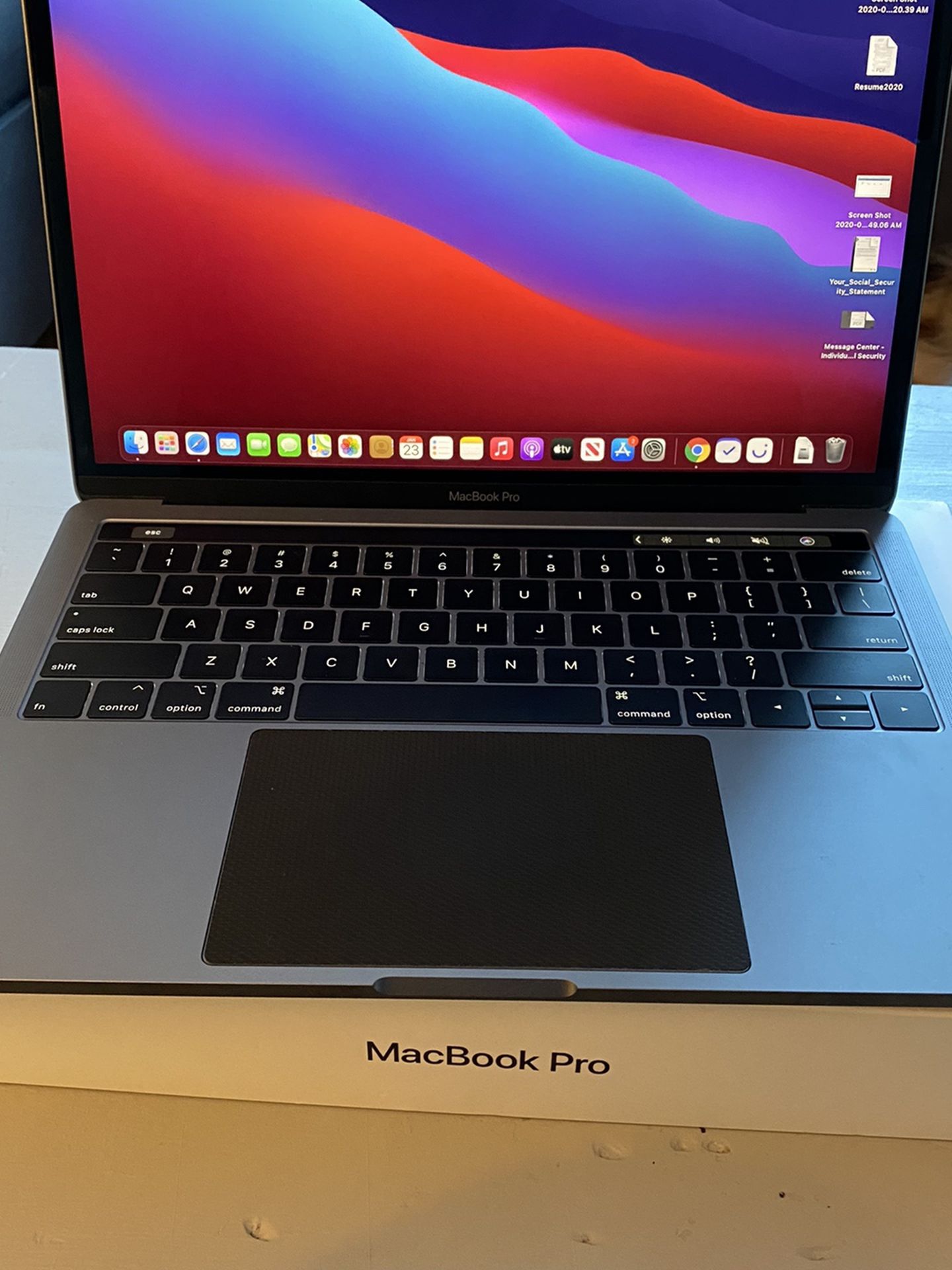 MacBook Pro 13” 2018 2.3ghz