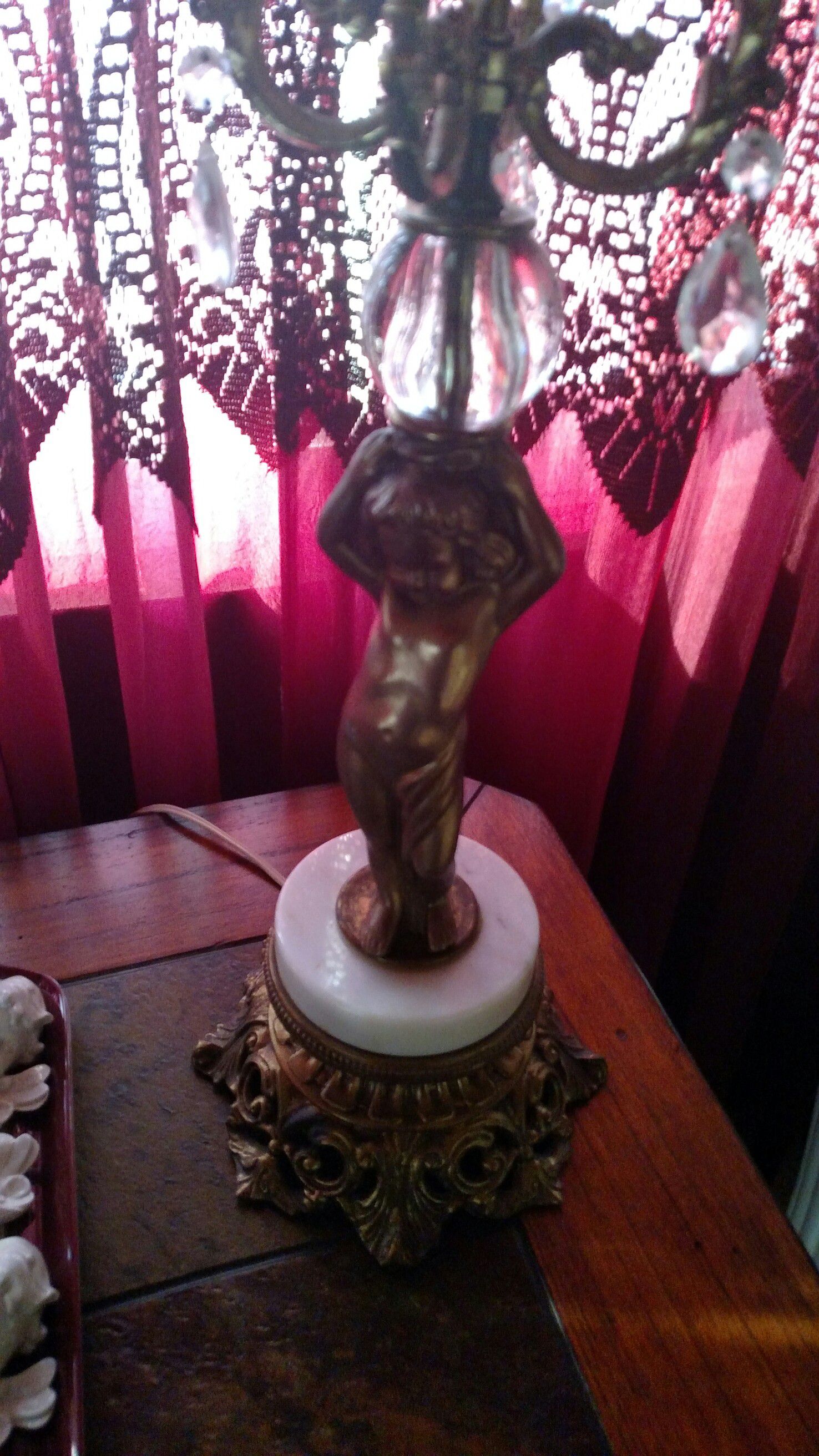 2 lamps antiques very decorative