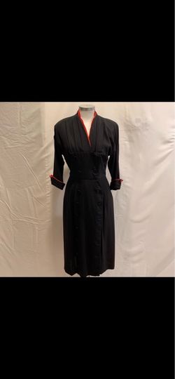 *Vintage 1940’s Dress (Vintage. Not a replica)*