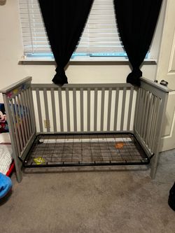 Toddler bed