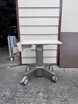 Optometrist Mobile Table