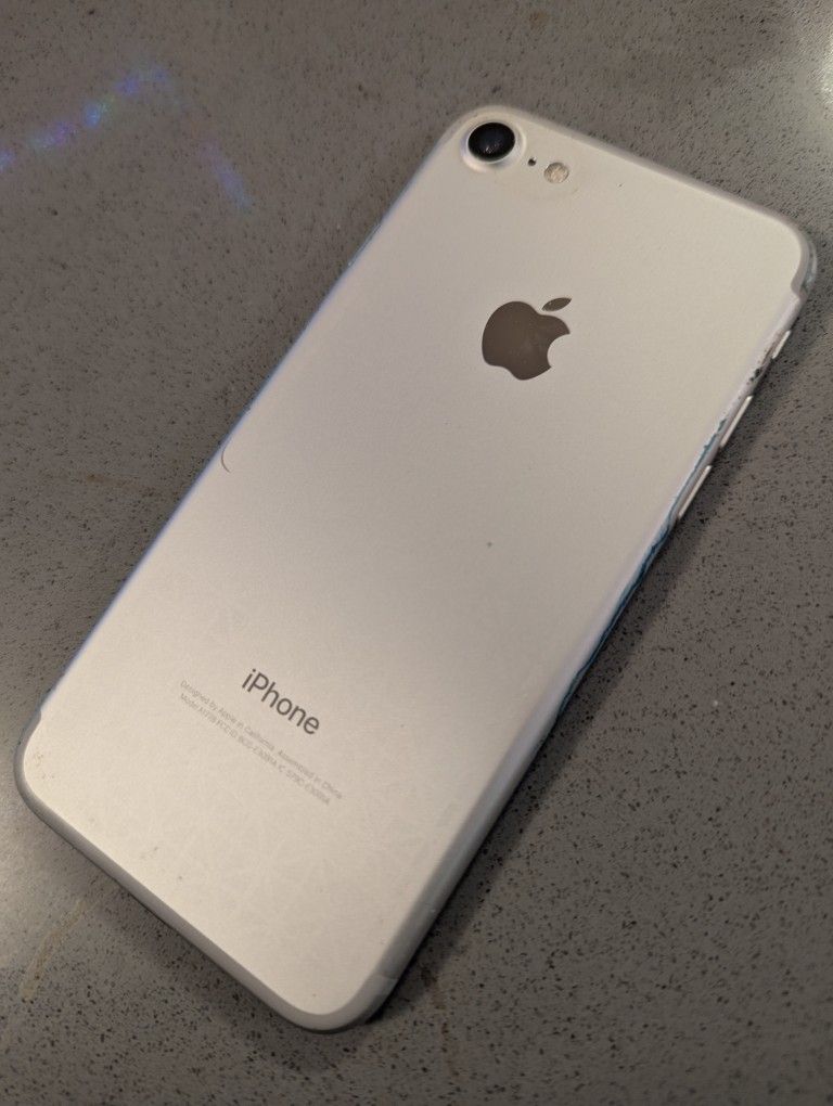Apple iPhone 7