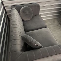 3 PIECE COUCH SET