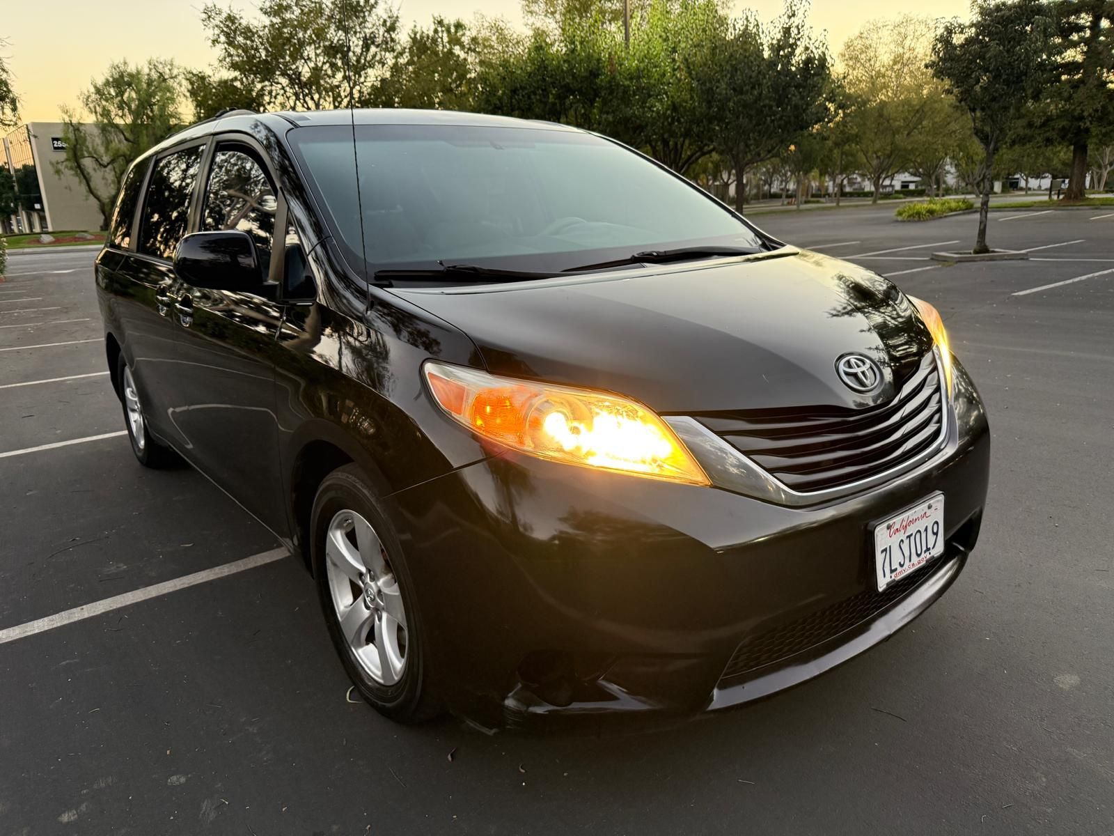 2013 Toyota Sienna