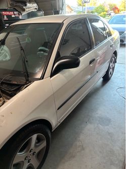 2005 civic parts car