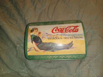 Vintage Coca cola tin box
