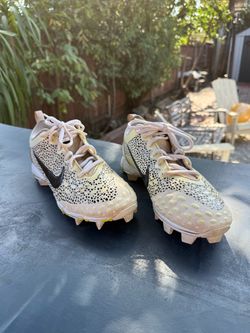 Nike Unisex Baseball/Softball Cleats White Black Yellow US Size 6Y