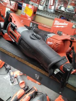 MILWAUKEE M18 FUEL BRUSHLESS SUPER SAW ZALL  NO BATTERY NO CHARGER