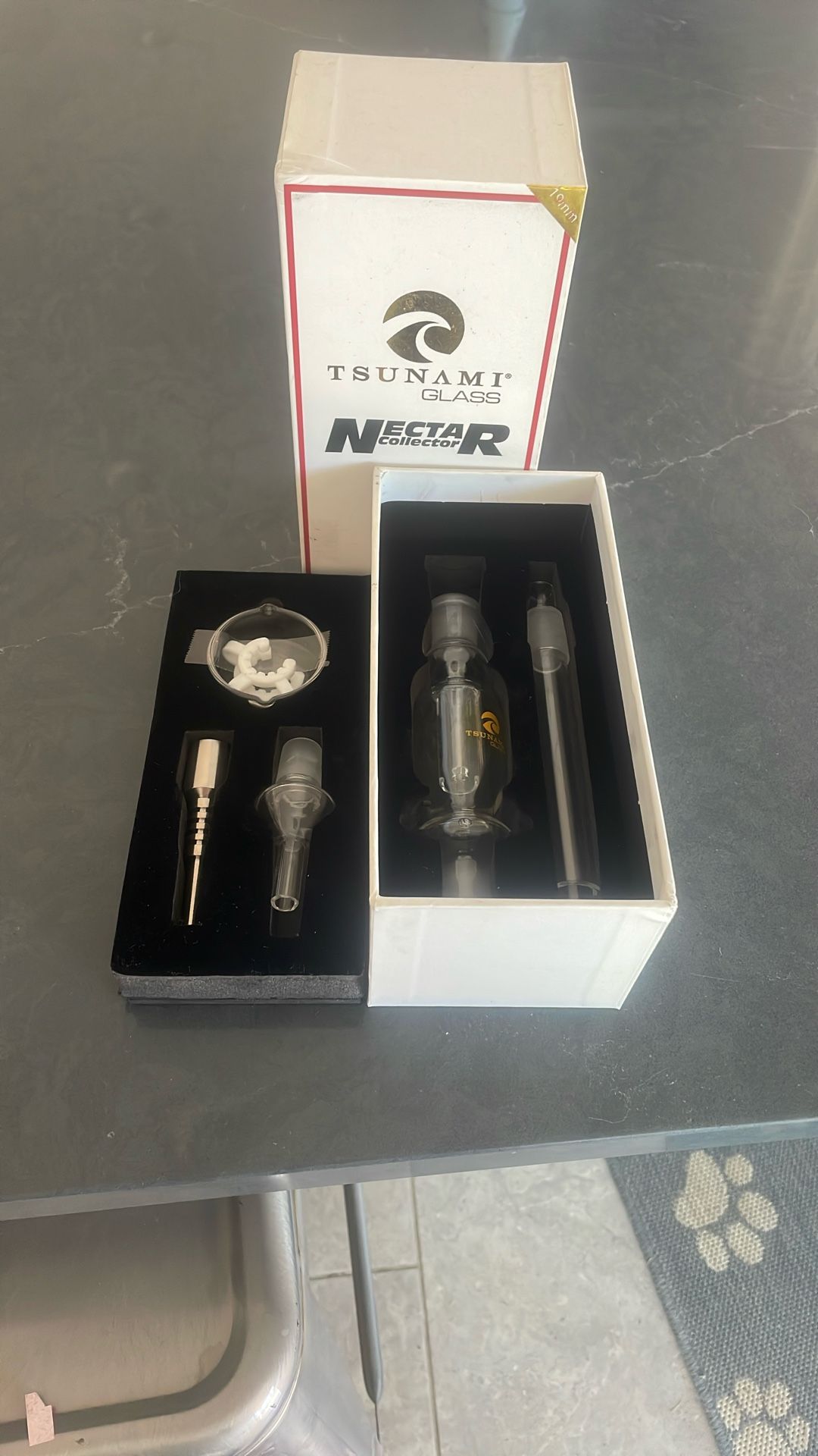 Tsunami Glass Nectar Collector