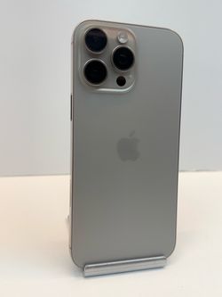 Apple iPhone 16 PRO MAX 256gb. ( Unlocked Phone )