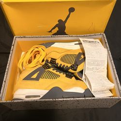 Jordan 4 Retro Lightning