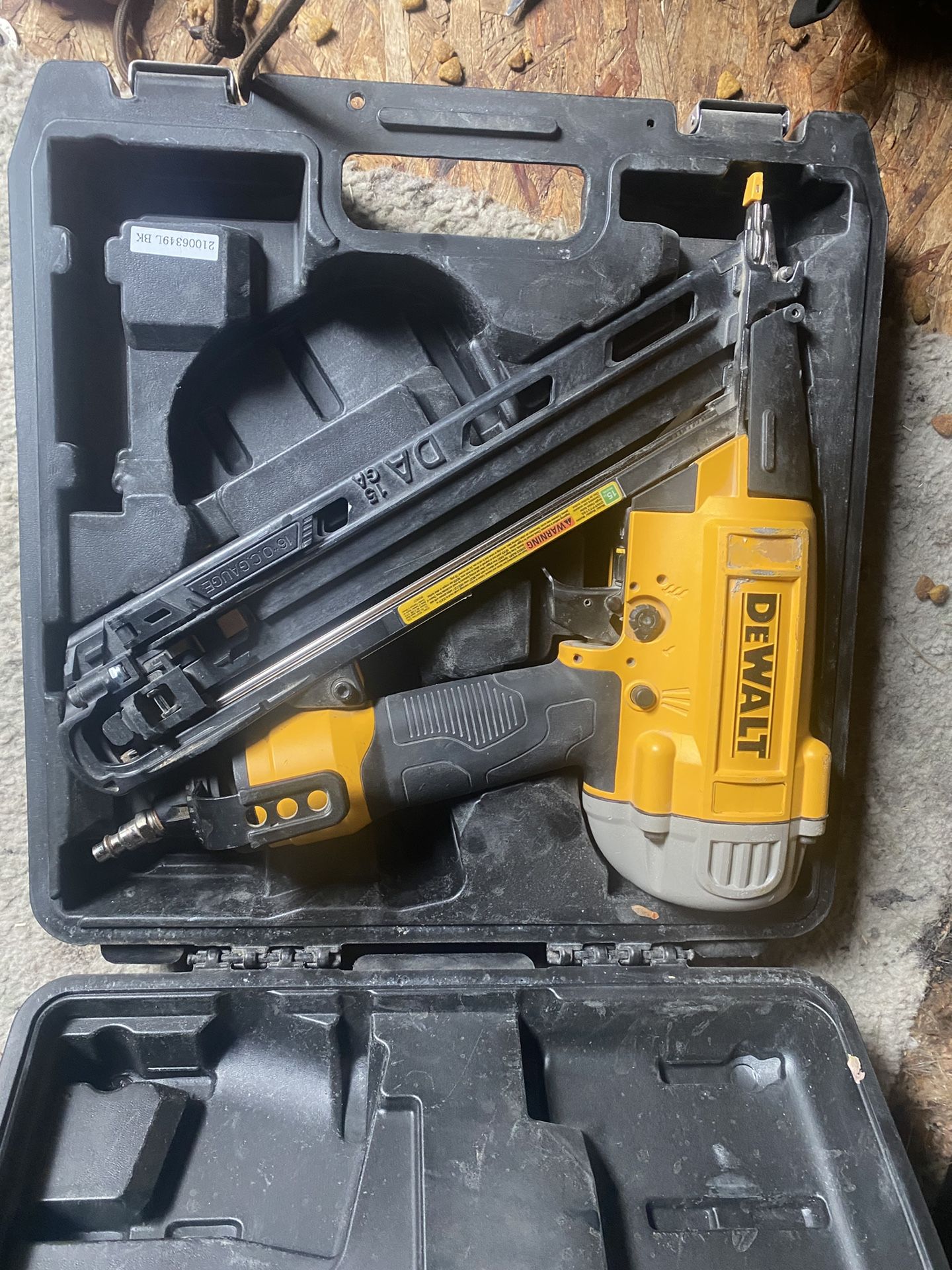 Dewalt Nail Gun
