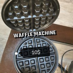 This Belgian waffle maker features Oster®️ DiamondForce™️