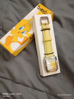 Tweety Bird Analog Watch with Original Box
