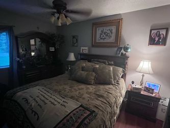 Queen Bedroom set