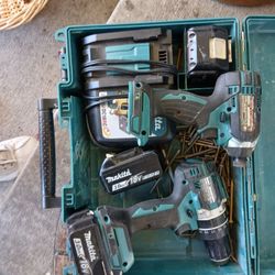 Makita Combo Kit Drill Impact Three Batteries And Charger In Hard Case 