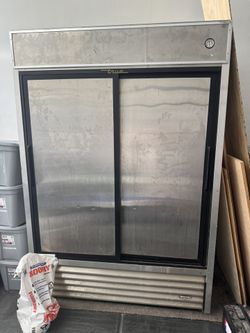 Commercial Refrigerator