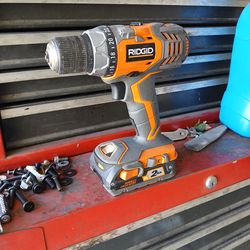 Drill 18v with battery, no charger.