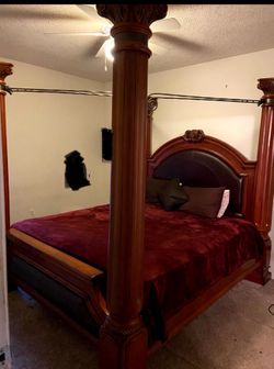 California King Canopy Bed
