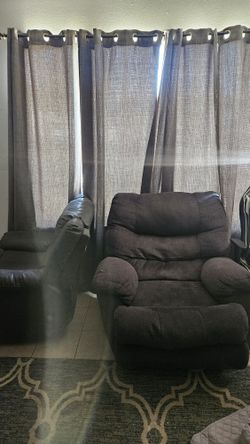 Recliner chairs