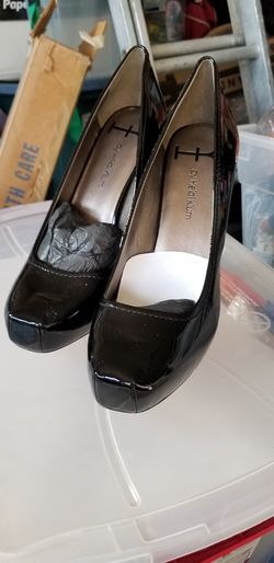 High heels .10 5
