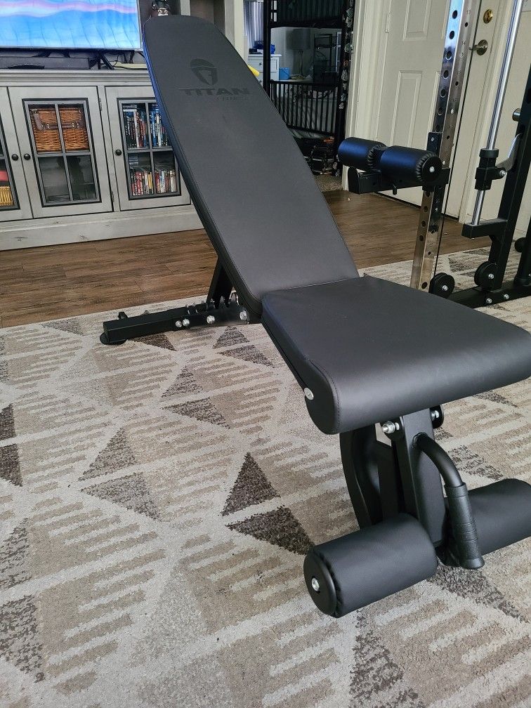 Titan Fitness FID Bench