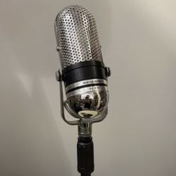 Vtg MINT Realistic 33-929 Pill Crystal Microphone STOCK & WORKS With Desk Stand!