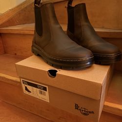 Dr Martens Embury Men’s 10 / Women’s 10 Dark Horse Chelsea Boots