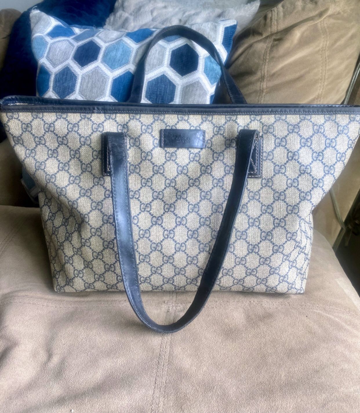 Gucci GG Supreme Monogram Tote - Navy