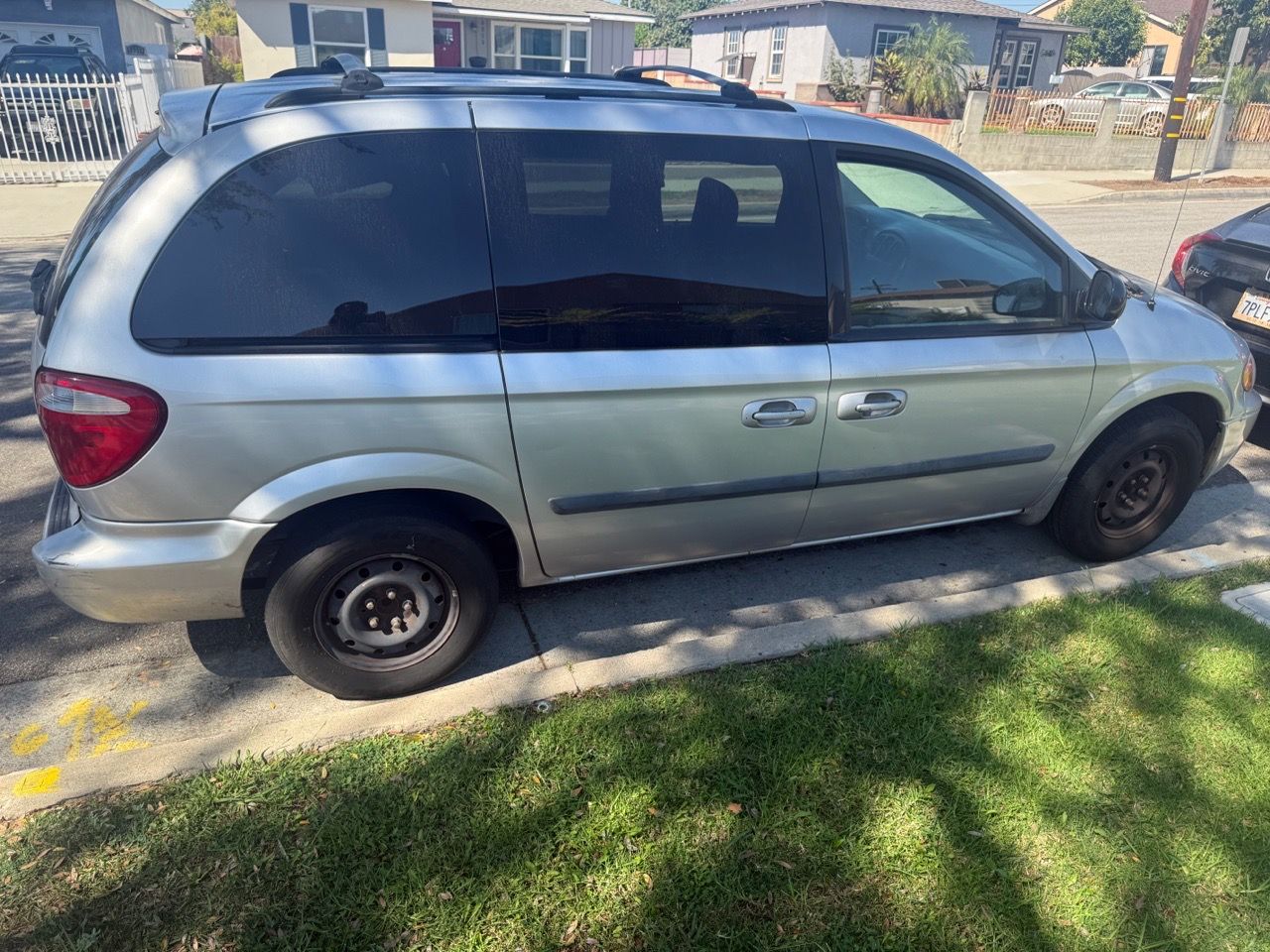 Countries Visual Chrysler town and country for Sale in Los Angeles, CA - OfferUp