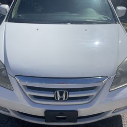 2006 Honda Odyssey. Van