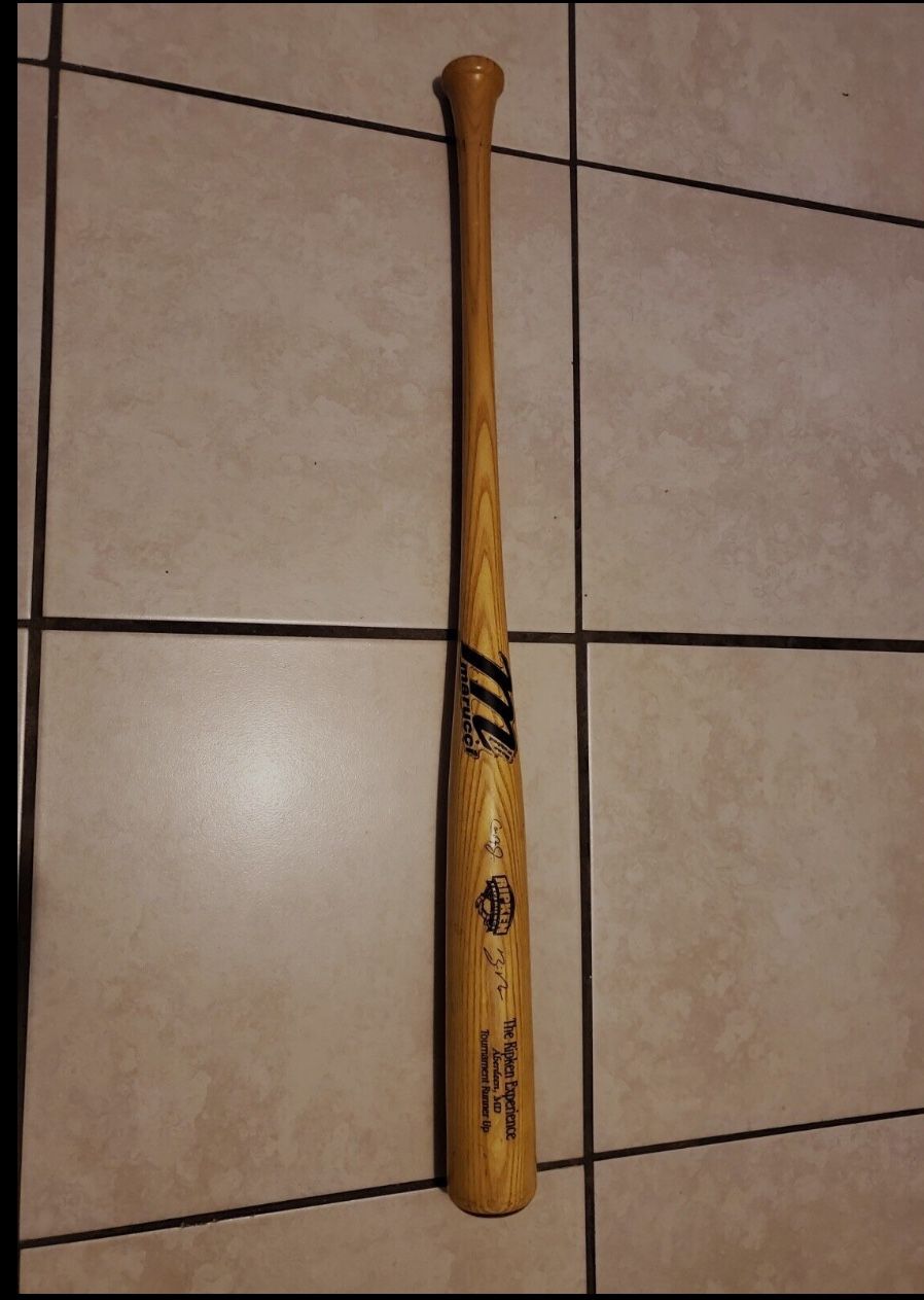 Marucci Bat Signed Worth $250/300Albeerden Ripken Experience And 