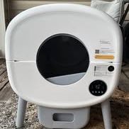 Tuya Automatic Robot Cat Litter Box With Waste Bags