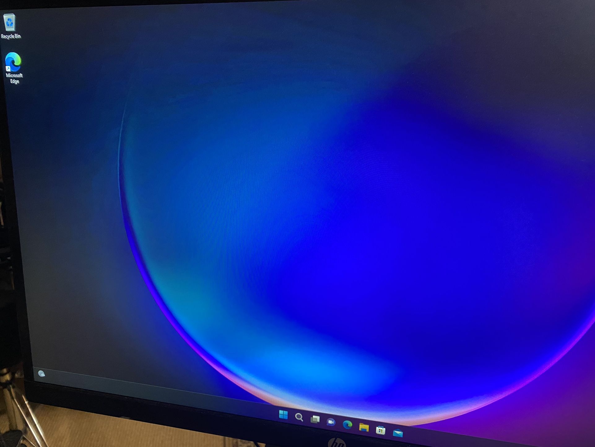HP Pavilion Desktop Pc w/Monitor,Keyboard and Mouse