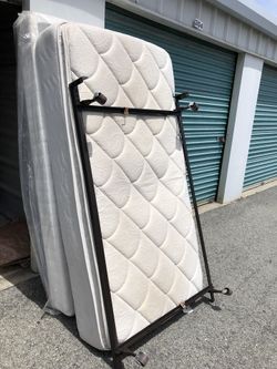 Twin mattress box spring and frame