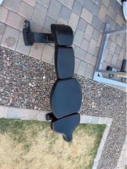 Solid commercial flat gym bench
