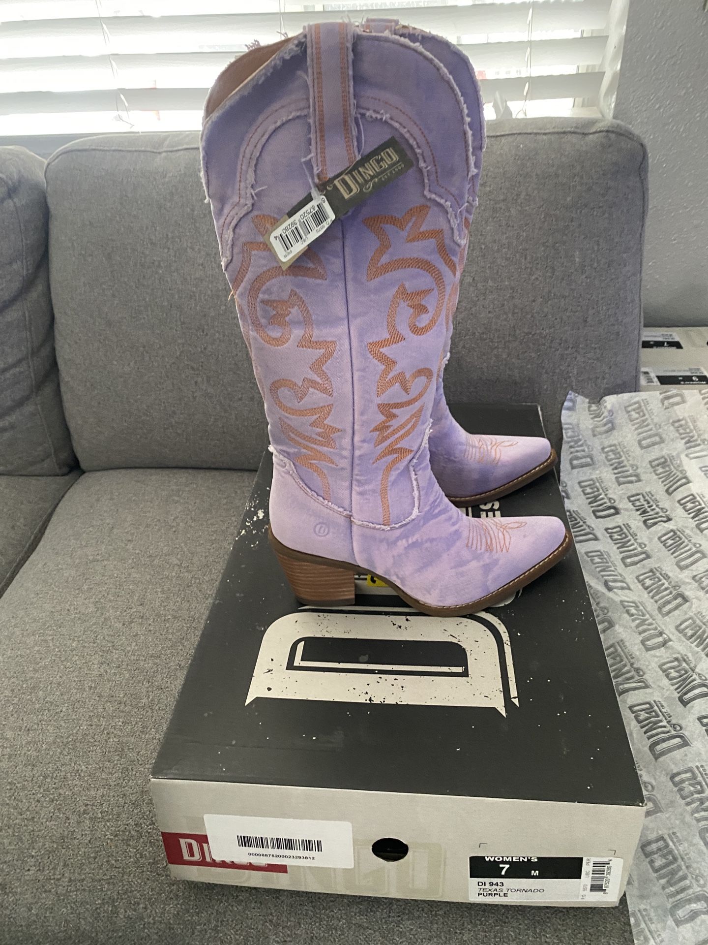 Boots Dingo Women Size 7