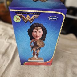 Wonder Woman Bobblehead