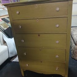 Vintage Dresser 
